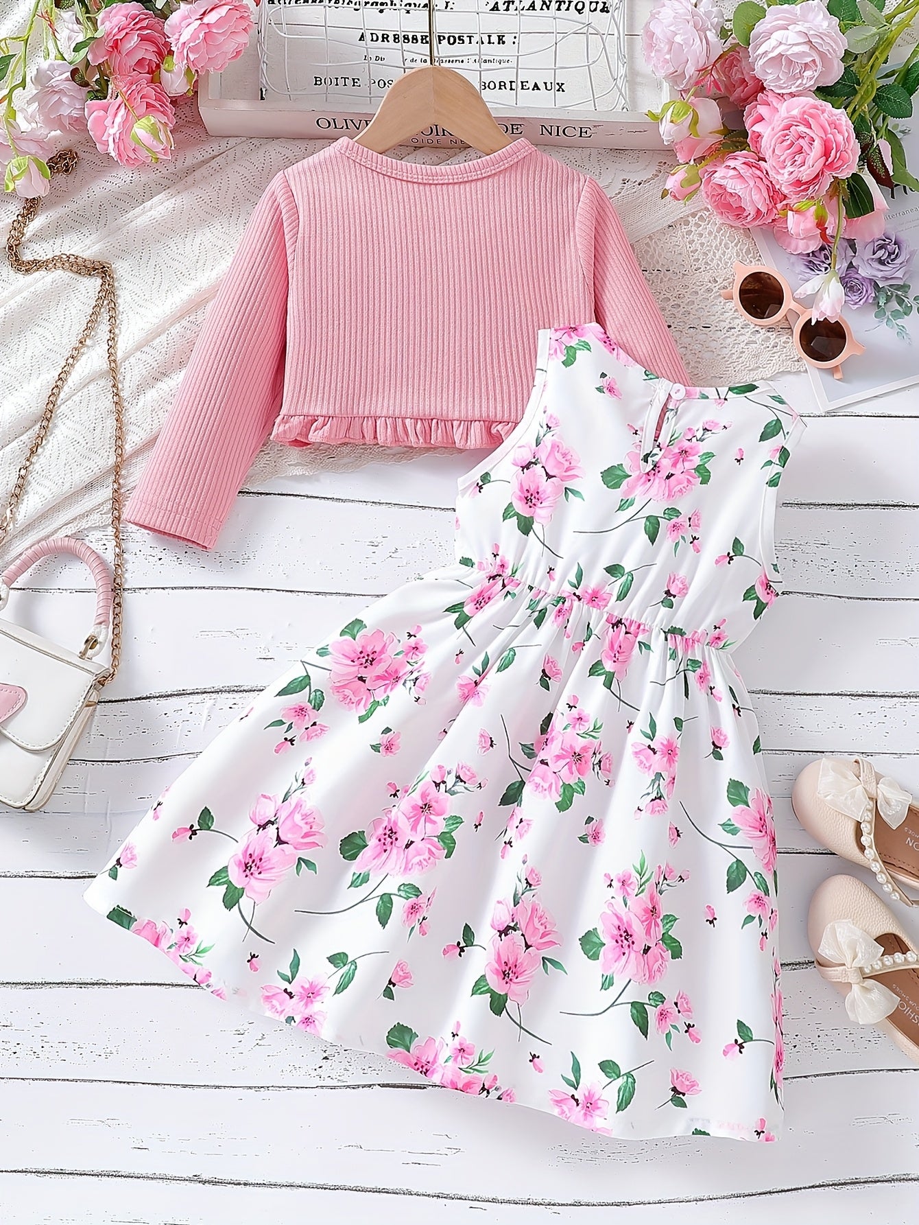 Encanto Floral – Conjunto Vestido & Casaco com Folhos